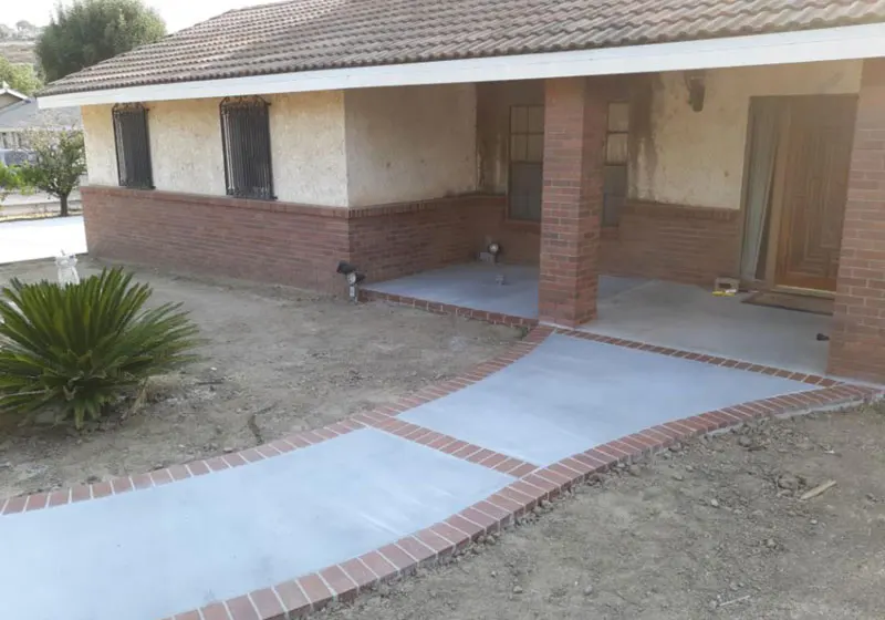 Concrete Walkway in Orange, CA